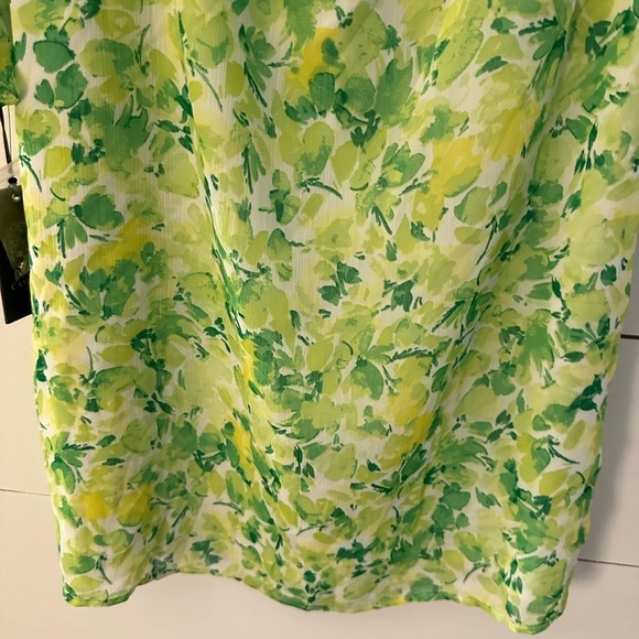 VINCE CAMUTO Woman Blooming Brights Emerald floral ruffle sleeve blouse NWT M - Picture 13 of 14